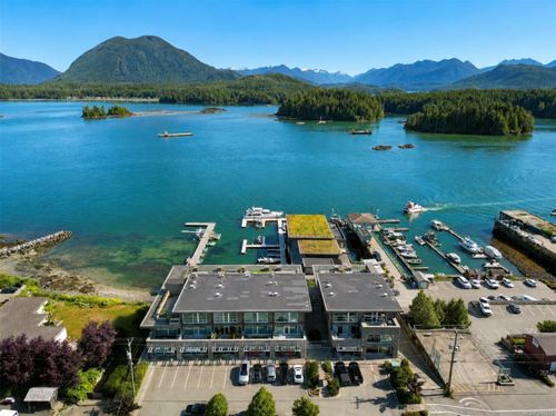 106-368 Main St, Tofino, BC, V0R2Z0 | Card Image