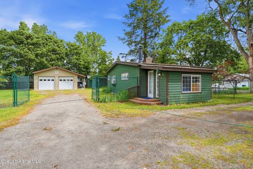 825 W Honeysuckle Ave, Hayden, ID, 83835-8750 | Card Image