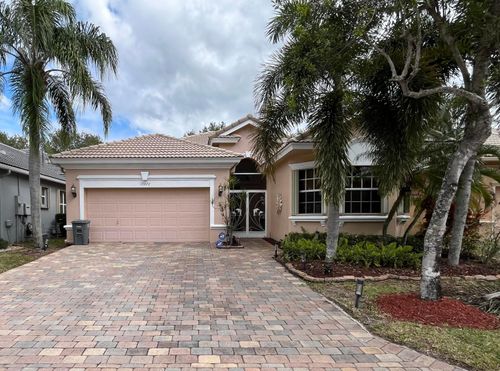 10072 Armani Dr, Boynton Beach, FL, 33437-3742 | Card Image