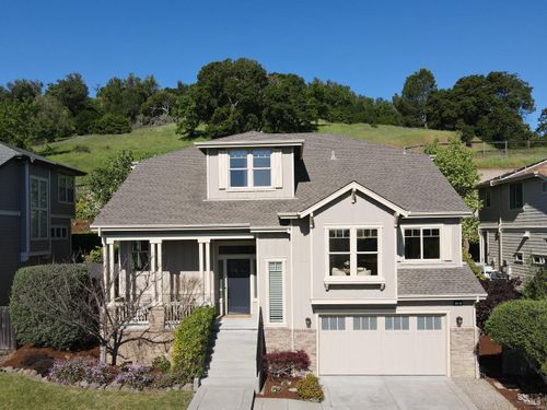 35 Pearl Court, Novato, CA, 94947 | Card Image