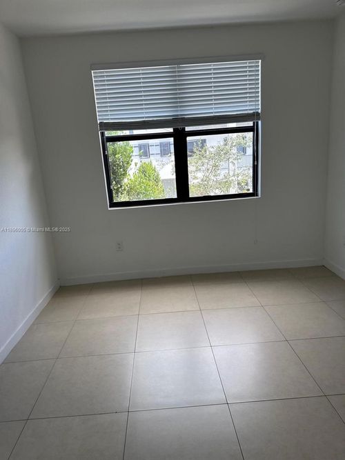 apt-204-13375 Sw 250th Ln, Homestead, FL, 33032-6092 | Card Image