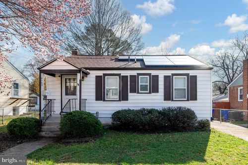 9737 52nd Ave, COLLEGE PARK, MD, 20740-1503 | Card Image