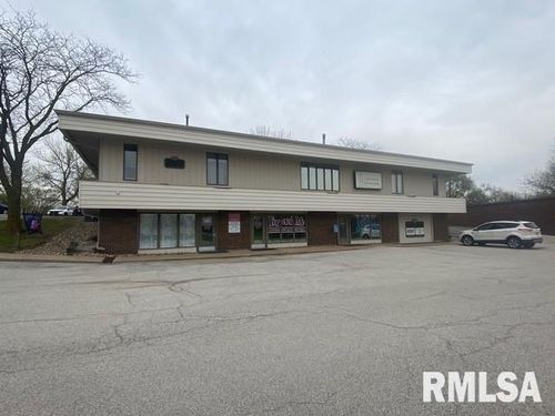 a-3565 Utica Ridge Rd, Bettendorf, IA, 52722-1654 | Card Image