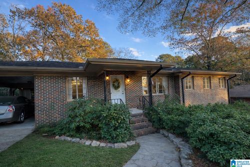 925 Hickory Cir, BIRMINGHAM, AL, 35215-7601 | Card Image