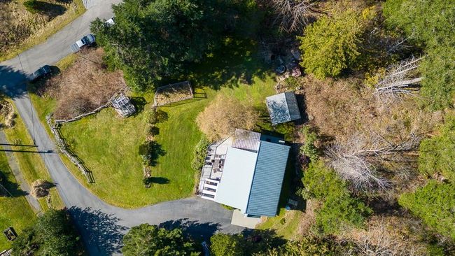 4553 Esquire Drive, House other with 3 bedrooms, 2 bathrooms and null parking in Madeira Park BC | Image 4