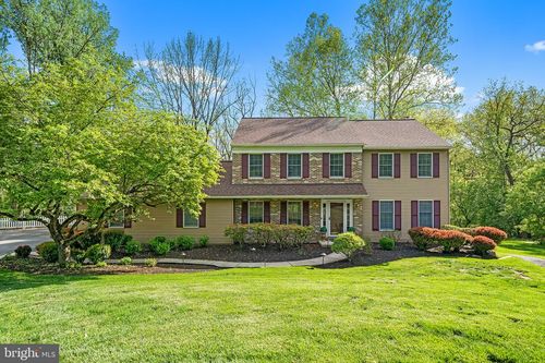1598 Morgan Ln, CHESTERBROOK, PA, 19087-1110 | Card Image