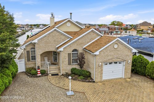 270 S Shore Dr, Toms River, NJ, 08753-2653 | Card Image
