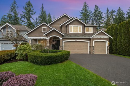 9061 236th Avenue Ne, Redmond, WA, 98053 | Card Image