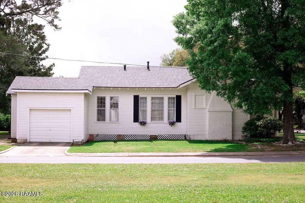 Residential in Crowley 4