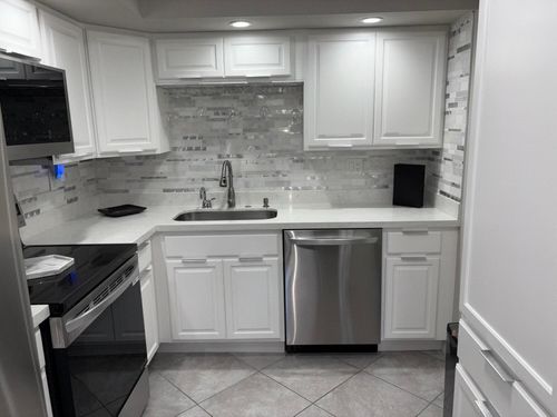 107-7233 Ashmont Cir, Tamarac, FL, 33321-7880 | Card Image