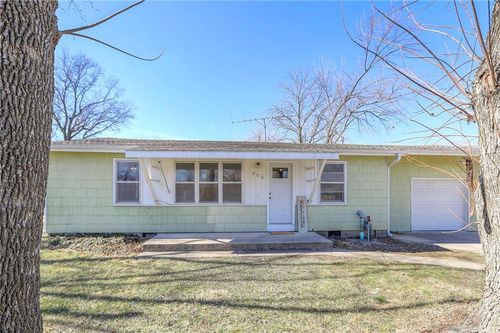 208 N Missouri St, Archie, MO, 64725-9522 | Card Image