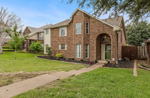 1116 Heather Ln, Carrollton, TX, 75010-1074 | Card Image