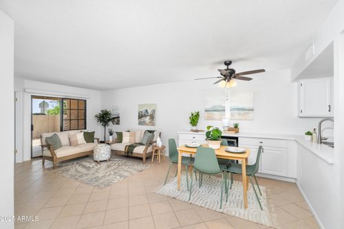 13029 S 44th Pl, Phoenix, AZ, 85044-4014 | Card Image