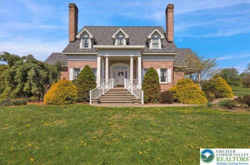 111 Church Rd, SCHUYLKILL HAVEN, PA, 17972-8857 | Card Image
