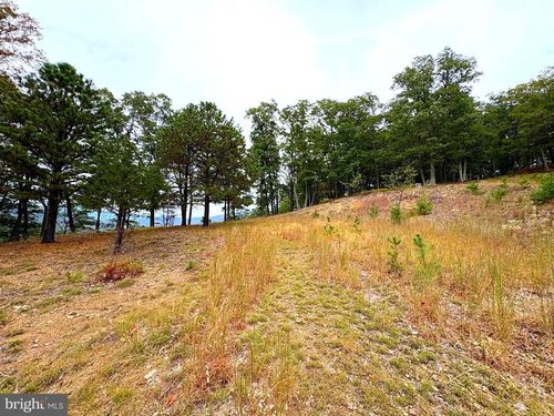 3 White Oak Crossing, Moorefield, WV, 26836 | Card Image