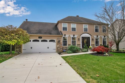 43 Old Post Rd, Lancaster, NY, 14086-3262 | Card Image