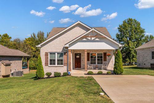 195 Julia Ann Ct, Springfield, TN, 37172-4803 | Card Image