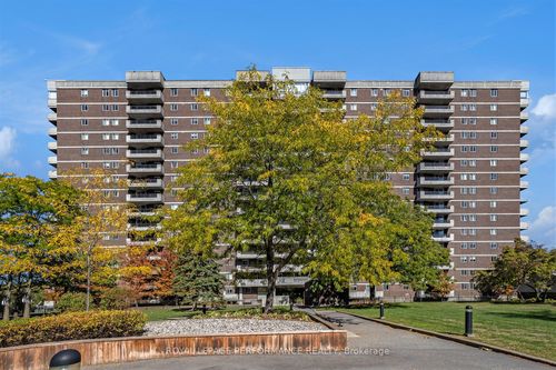 101-1705 Playfair Dr, Ottawa, ON, K1H8P6 | Card Image