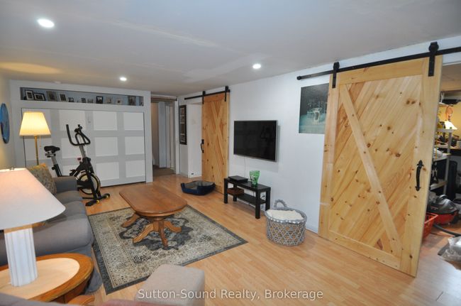 2133 6th Ave W, House other with 2 bedrooms, 2 bathrooms and 3 parking in Owen Sound ON | Image 30