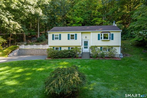 4 Frontier Lane, Danbury, CT, 06810 | Card Image