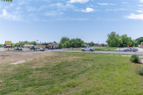 1419 Ne 23rd St, Oklahoma City, OK, 73111-3003 | Card Image