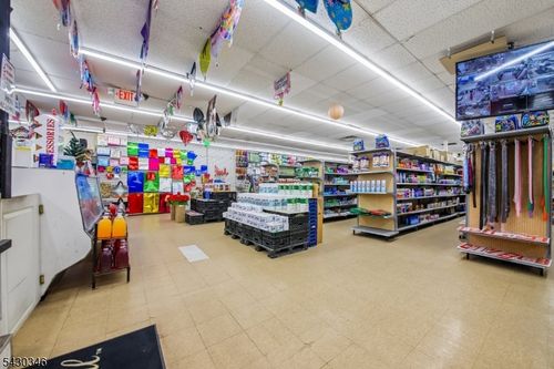 736 W Grand Ave, Rahway, NJ, 07065-3433 | Card Image