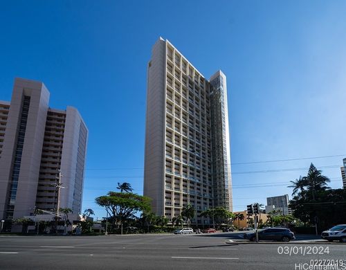 1703-555 University Ave, Honolulu, HI, 96826-5035 | Card Image
