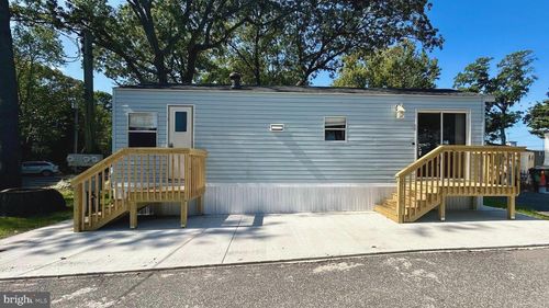 39-104 S 5th St, Rio Grande, NJ, 08242 | Card Image