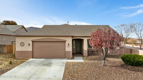 4040 N Wakefield Dr, Prescott Valley, AZ, 86314-6712 | Card Image