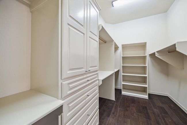 5215 Eagle Pointe Ct, House other with 5 bedrooms, 5 bathrooms and 2 parking in Sugar Land TX | Image 20