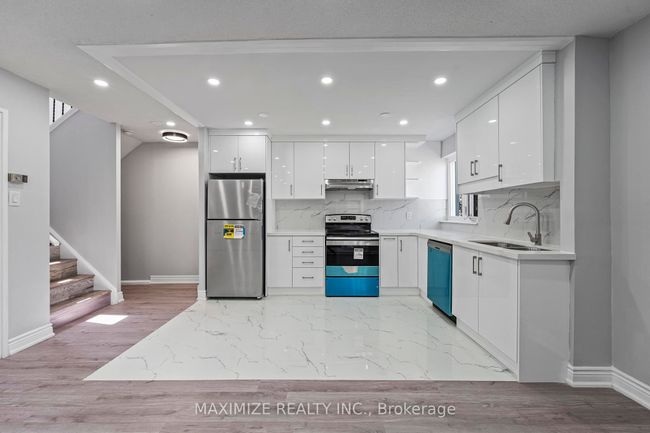 192 - 1055 Dundas St E, Condo with 3 bedrooms, 1 bathrooms and null parking in Mississauga ON | Image 22