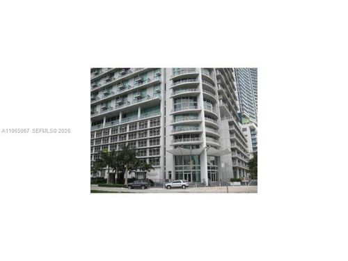1226-690 Sw 1st Ct, Miami, FL, 33130-2913 | Card Image