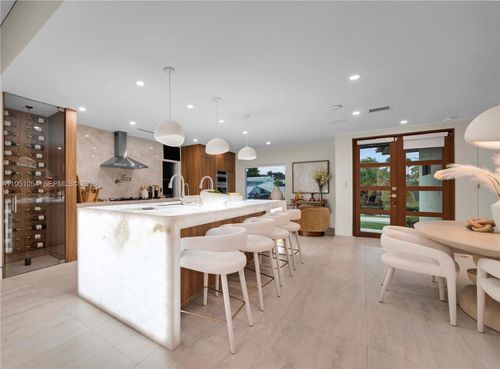 1810 43rd Ct, Oakland Park, FL, 33308-5114 | Card Image