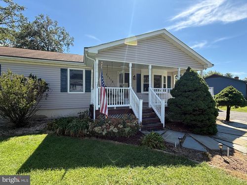 11115 Cedar Ln, Bealeton, VA, 22712-9771 | Card Image