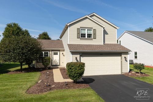 2111 Victoria Lakes Dr, Plainfield, IL, 60586-6607 | Card Image