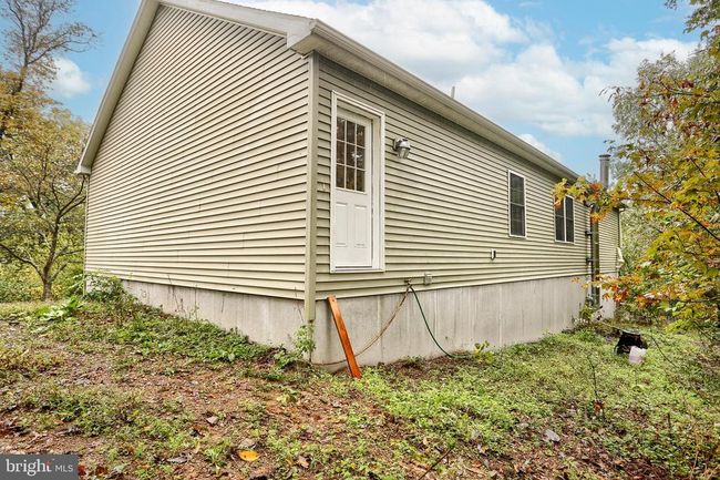 5612 Erly Rd, House other with 3 bedrooms, 2 bathrooms and null parking in ELLIOTTSBURG PA | Image 5