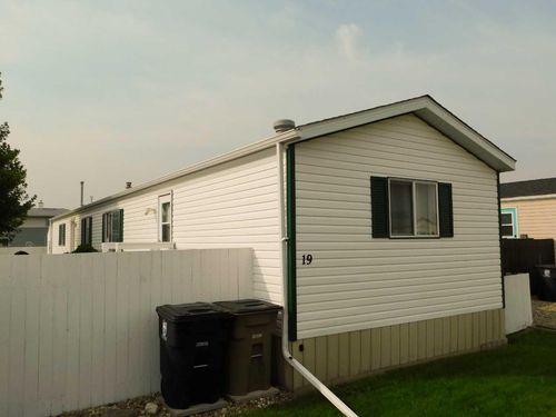 19 Meadow Lake Gate, Brooks, AB, T1R1E9 | Card Image