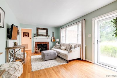 4614 Augusta Avenue, House other with 3 bedrooms, 1 bathrooms and null parking in Richmond VA | Image 3