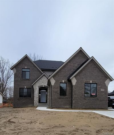 35742 Windridge Drive, Home with 4 bedrooms, 3 bathrooms and null parking in New Baltimore MI | Image 1