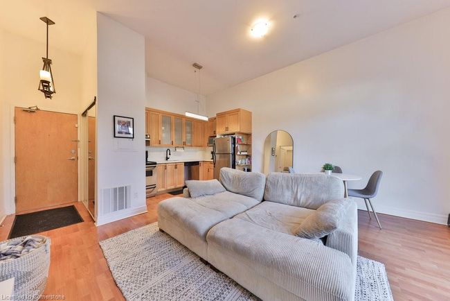 105 - 459 Kerr St, House attached with 1 bedrooms, 1 bathrooms and 1 parking in Oakville ON | Image 14