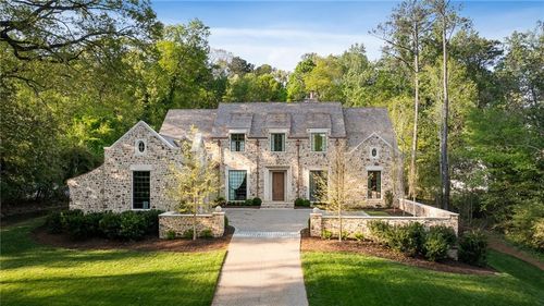 41 Blackland Rd Nw, Atlanta, GA, 30342-4407 | Card Image