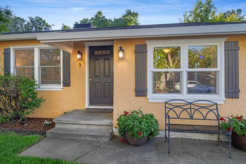 5 Simmons Way, Davis, CA, 95616 | Card Image