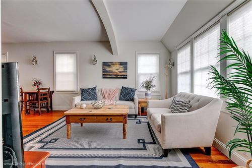 1-9 Waites, Newport, RI, 02840 | Card Image