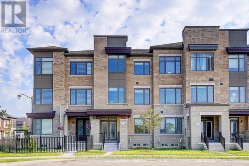 37 Mccague Avenue, Richmond Hill, ON, L4S0J4 | Card Image