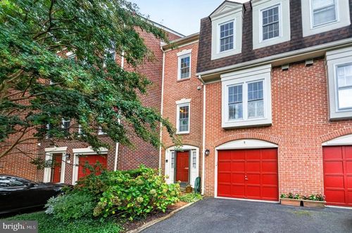 6-6 S Montana St, ARLINGTON, VA, 22204-1062 | Card Image
