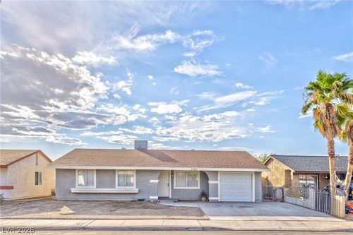3757 Longfellow St, Las Vegas, NV, 89115-0314 | Card Image