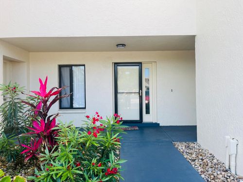 802-200 International Dr, Cape Canaveral, FL, 32920-3679 | Card Image