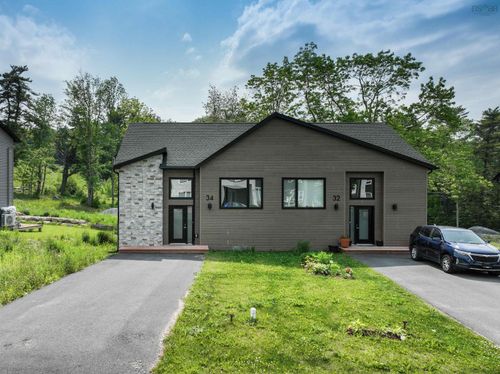 34 Heckman Avenue, Bridgewater, NS, B4V9G9 | Card Image