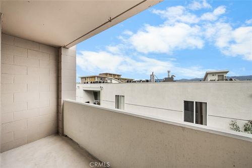 apt-726-421 S La Fayette Park Pl, Los Angeles, CA, 90057-1697 | Card Image