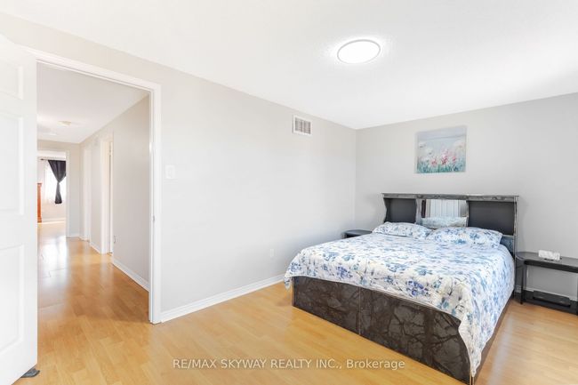 104 Sandmere Ave, House attached with 4 bedrooms, 3 bathrooms and 3 parking in Brampton ON | Image 29